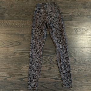 Alo Yoga Vapor High-Waist Leopard-Print Leggings (XS)